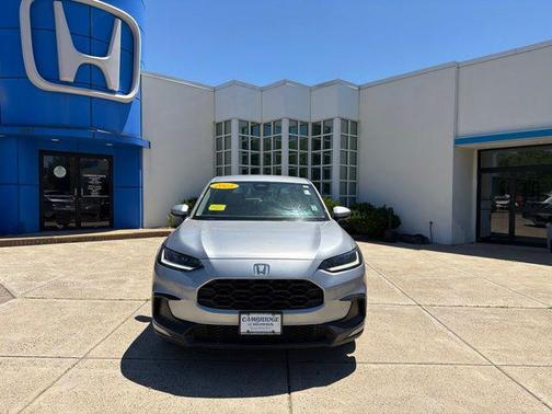 Lunar Silver Metallic 2025 Honda HR-V LX