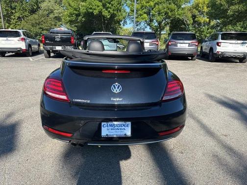 2019 Volkswagen Beetle 2.0T SE