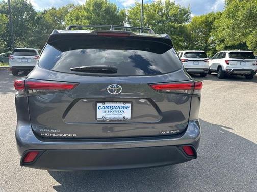2020 Toyota Highlander XLE