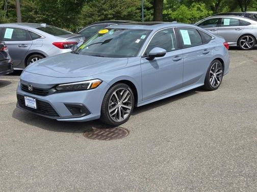 2022 Honda Civic Touring