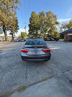 2015 Toyota Camry SE