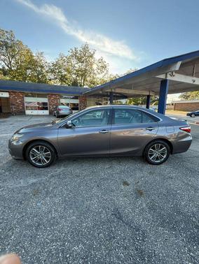 2015 Toyota Camry SE