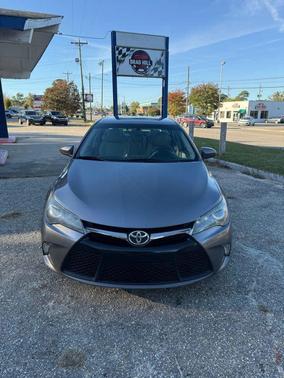 2015 Toyota Camry SE