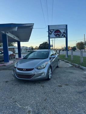 2013 Hyundai ELANTRA Limited