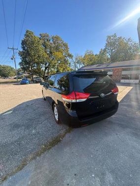 2011 Toyota Sienna Base