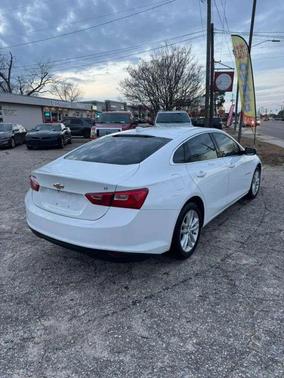 2017 Chevrolet Malibu 1LT