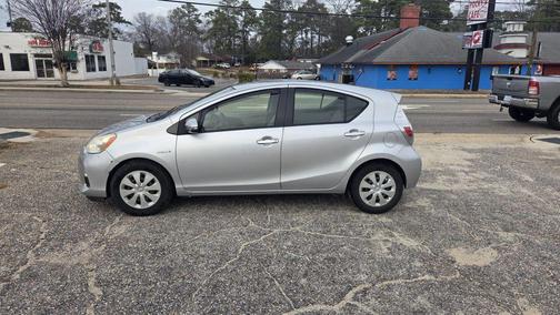 2013 Toyota Prius c One