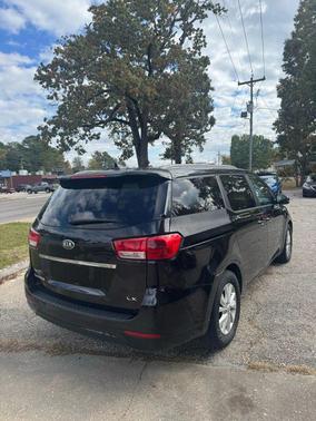 2016 Kia Sedona LX