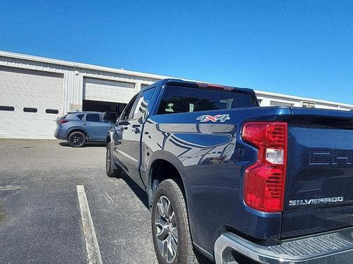 Northsky Blue Metallic 2022 Chevrolet Silverado 1500 LT