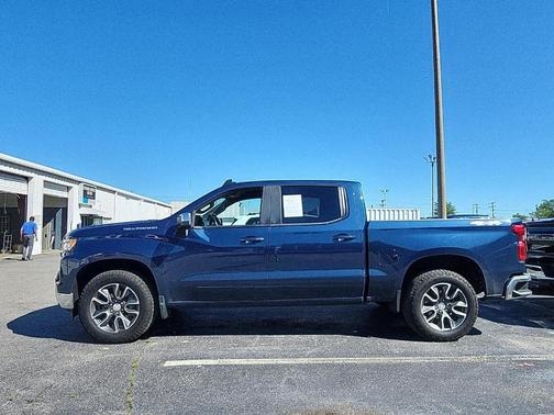 Northsky Blue Metallic 2022 Chevrolet Silverado 1500 LT