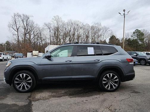 2022 Volkswagen Atlas 3.6L SE w/Technology