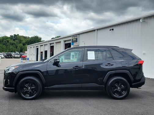 Midnight Black Metallic 2021 Toyota RAV4 XLE