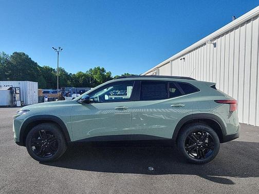 Green 2026 Chevrolet Trax ACTIV