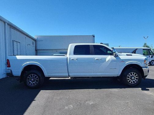 Bright White Clearcoat 2024 RAM 3500 Longhorn