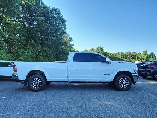 Bright White Clearcoat 2024 RAM 3500 Longhorn