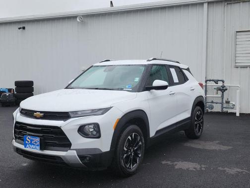 Summit White 2023 Chevrolet Trailblazer LT
