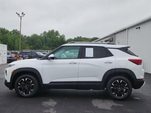 Summit White 2023 Chevrolet Trailblazer LT