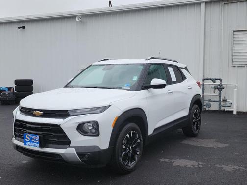 Summit White 2023 Chevrolet Trailblazer LT