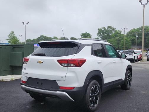 Summit White 2023 Chevrolet Trailblazer LT