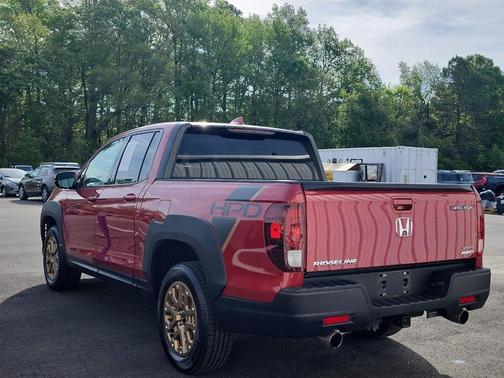 Radiant Red Metallic II 2021 Honda Ridgeline Sport