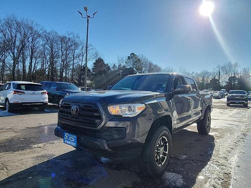 2019 Toyota Tacoma SR