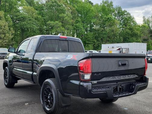 Midnight Black Metallic 2021 Toyota Tacoma SR