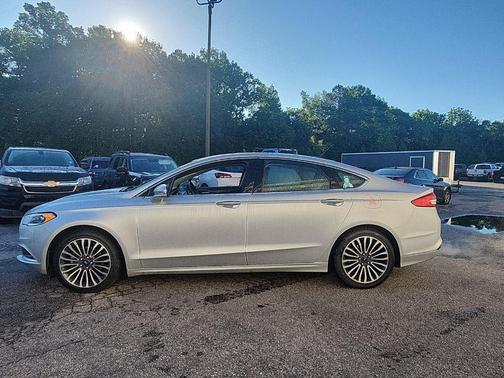 Ingot Silver Metallic 2018 Ford Fusion SE