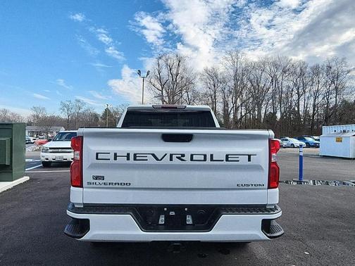 2022 Chevrolet Silverado 1500 Limited Custom