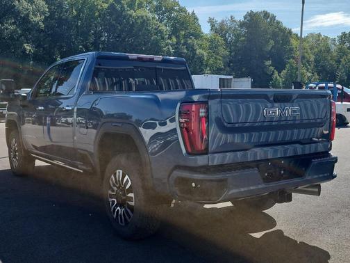 Metallic 2024 GMC Sierra 2500 Denali Ultimate