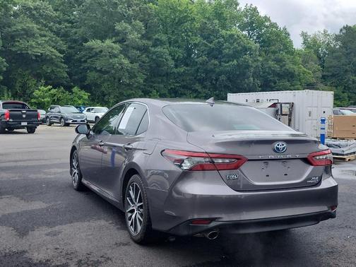 Predawn Gray Mica 2022 Toyota Camry Hybrid XLE