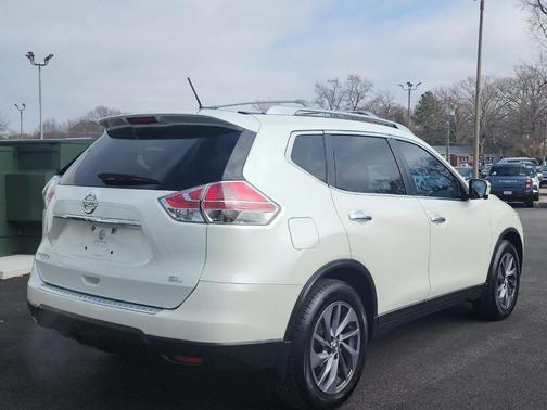 2016 Nissan Rogue SL