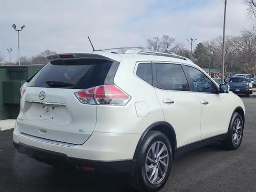 2016 Nissan Rogue SL