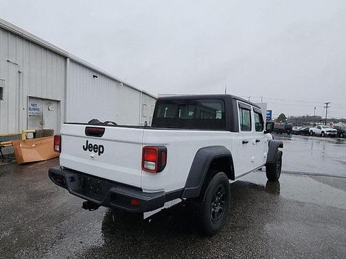 2023 Jeep Gladiator Sport