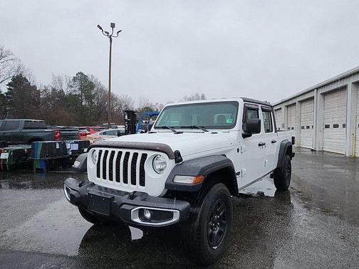 2023 Jeep Gladiator Sport