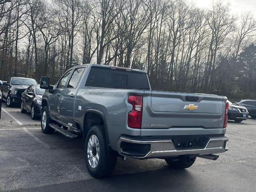 Sterling Gray Metallic 2026 Chevrolet Silverado 2500 LT