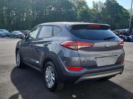 2018 Hyundai TUCSON SE