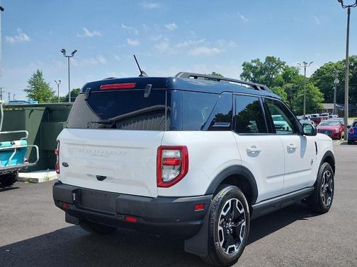 Oxford White 2023 Ford Bronco Sport Outer Banks