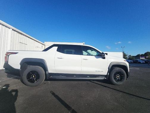 2026 Chevrolet Silverado EV Standard Range LT
