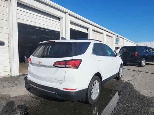 Summit White 2022 Chevrolet Equinox 1LT