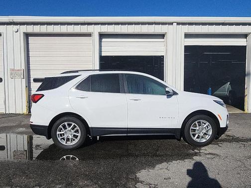 Summit White 2022 Chevrolet Equinox 1LT