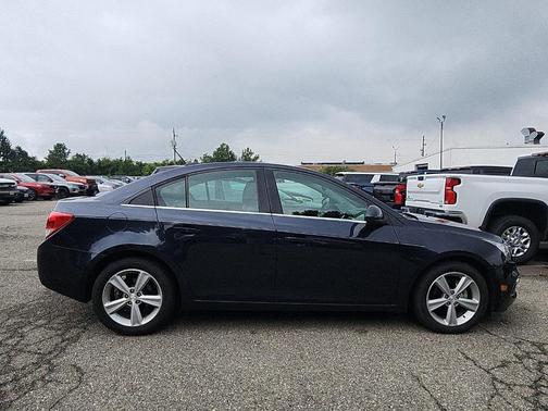 Blue Ray Metallic 2015 Chevrolet Cruze 1LT
