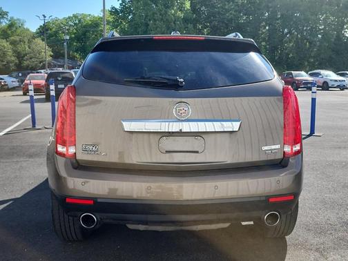 Terra Mocha Metallic 2016 Cadillac SRX Luxury Collection