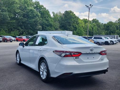 Ice Edge 2023 Toyota Camry LE