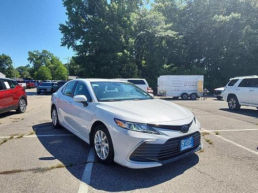 Ice Edge 2023 Toyota Camry LE