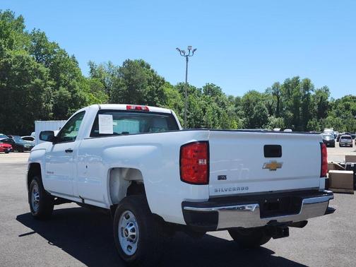 Summit White 2018 Chevrolet Silverado 2500 WT
