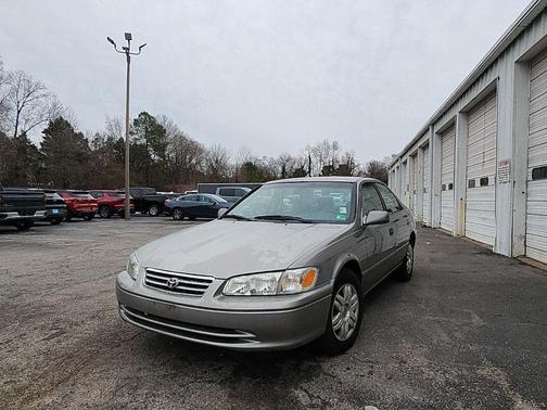 2001 Toyota Camry 