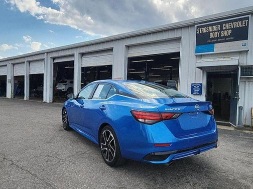 2025 Nissan Sentra SR