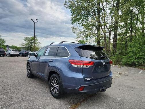 Shoreline Blue Pearl 2019 Toyota Highlander XLE