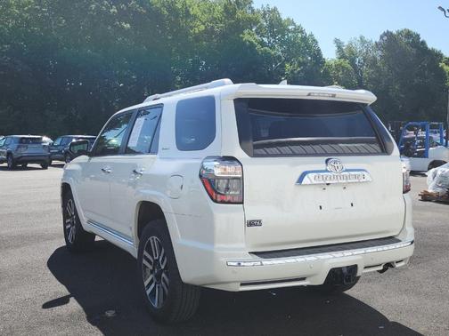 Blizzard Pearl 2020 Toyota 4Runner Limited