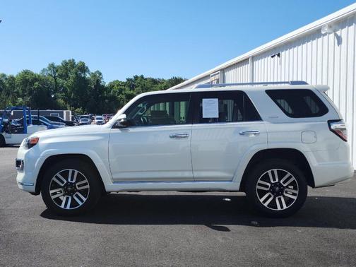 Blizzard Pearl 2020 Toyota 4Runner Limited
